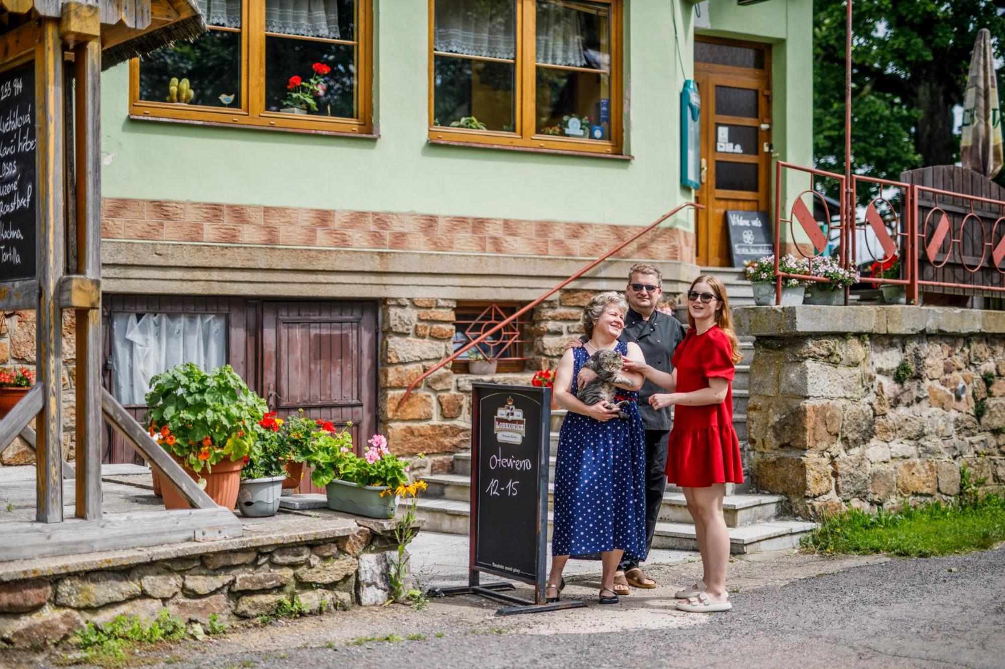 Hotel Kacenka Králíky Exterior foto
